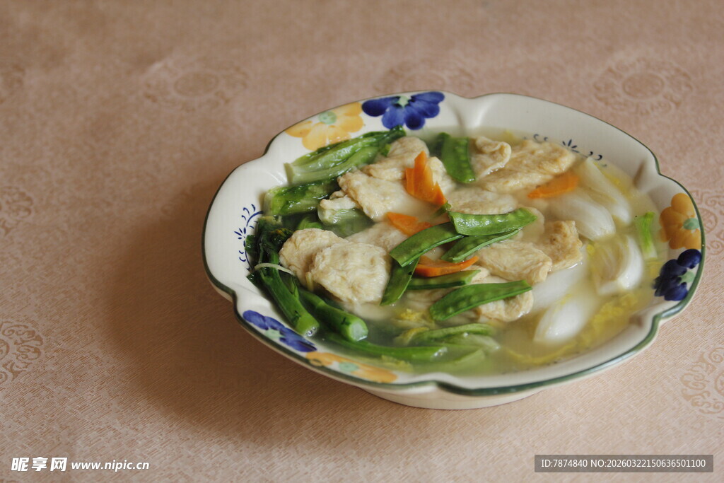 蔬菜豆腐汤
