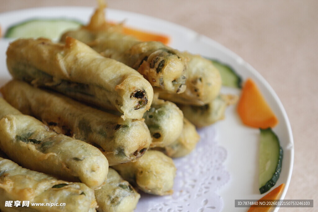 美味炸春卷摆盘展示