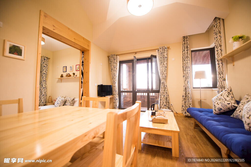 温馨简约风家庭用餐休息区