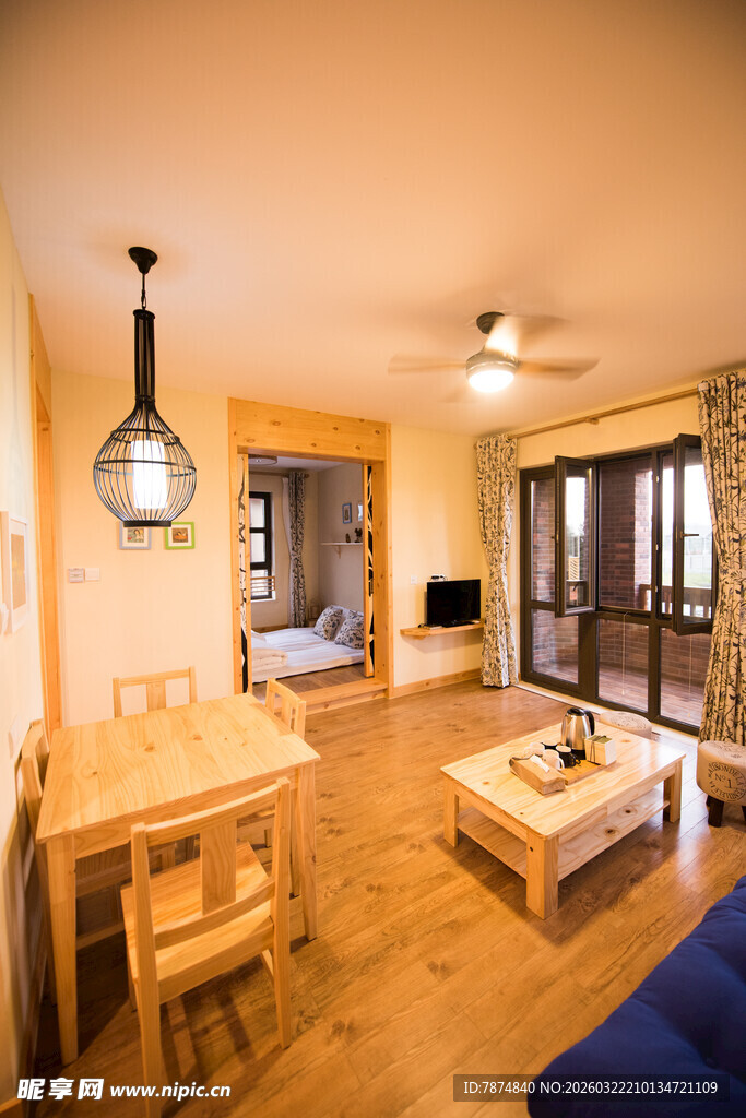 温馨舒适的室内家居空间