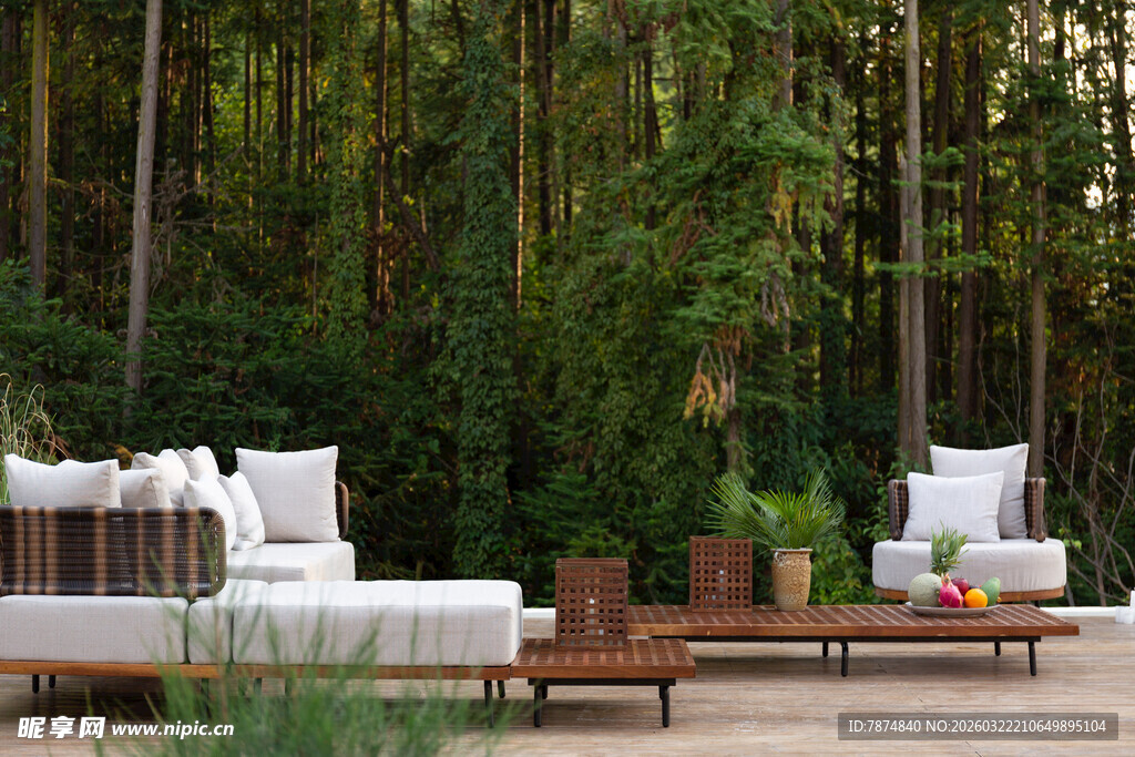 户外舒适休闲的庭院空间