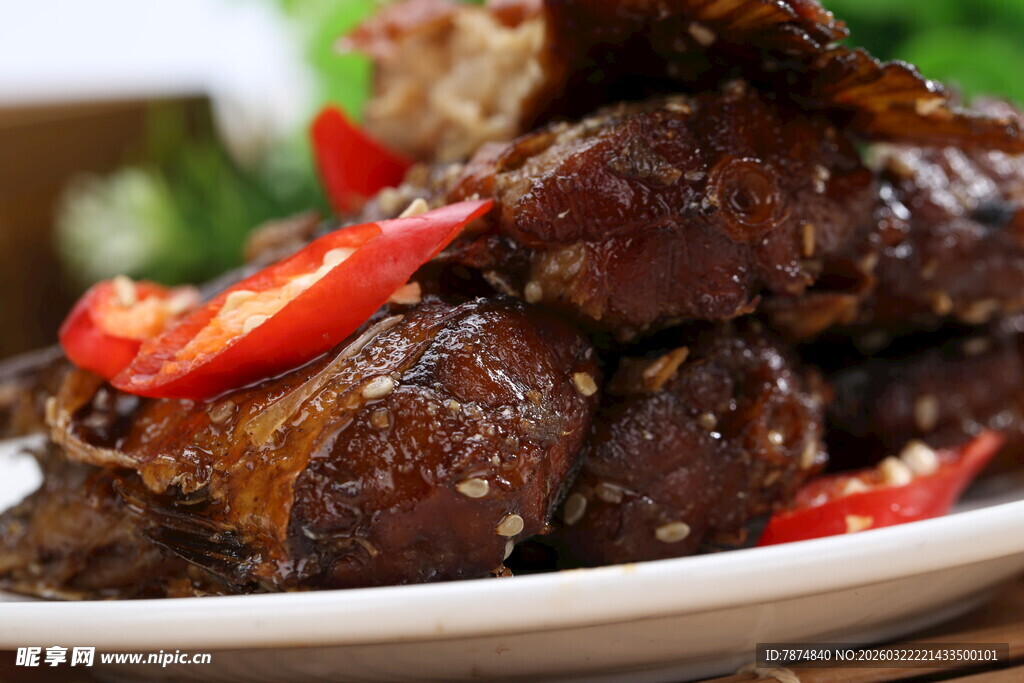 香辣美味卤鱼肉