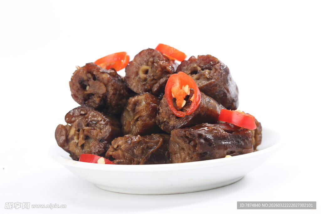 美味鸭脖配红椒