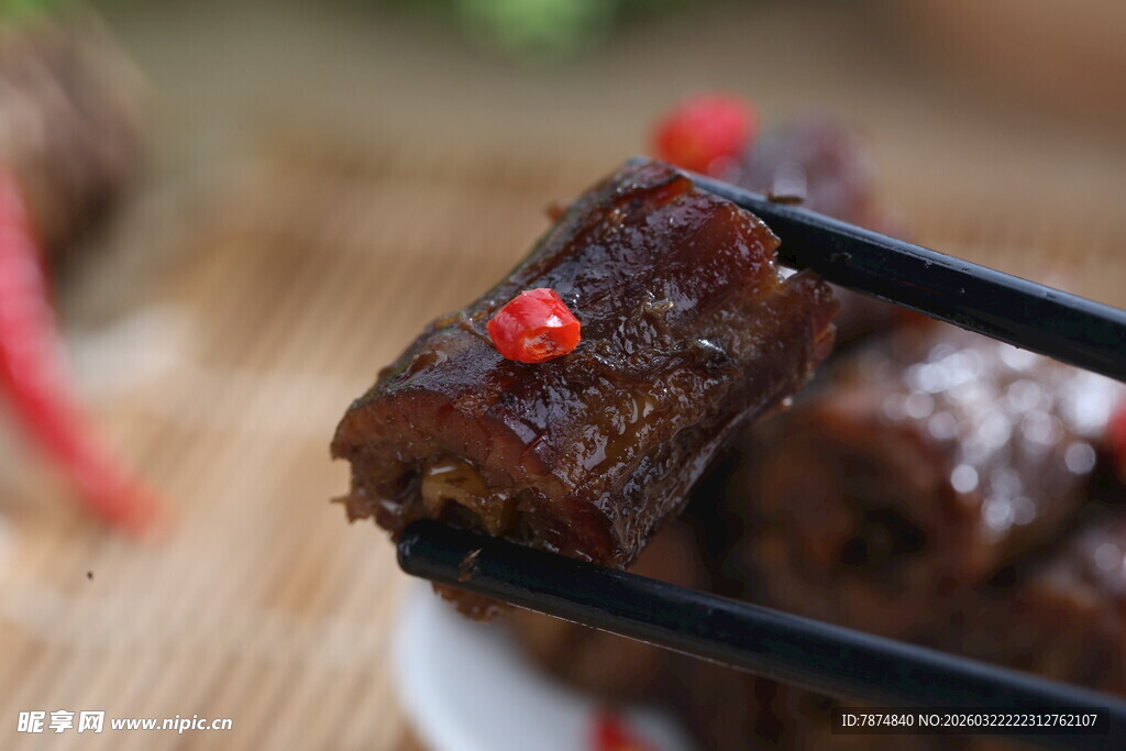 香辣鸭脖 舌尖上的美味