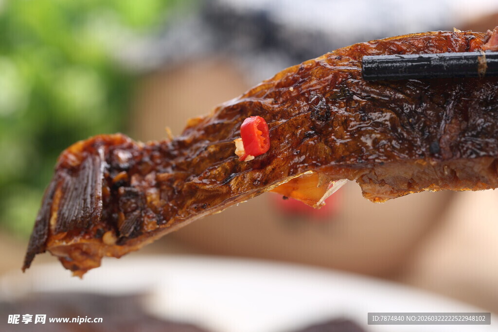 香辣美味的卤味鱼干