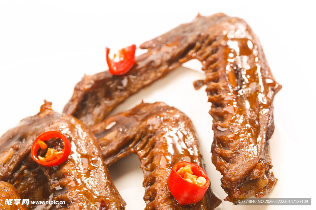 香辣卤味鸭翅