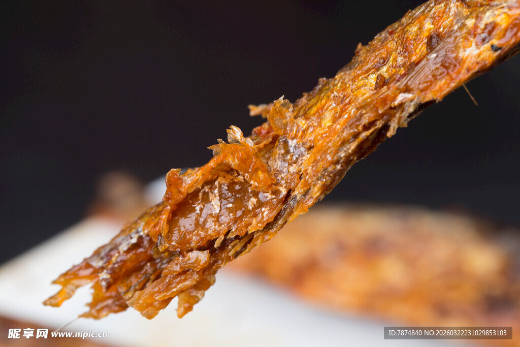 美味手撕鱼干特写