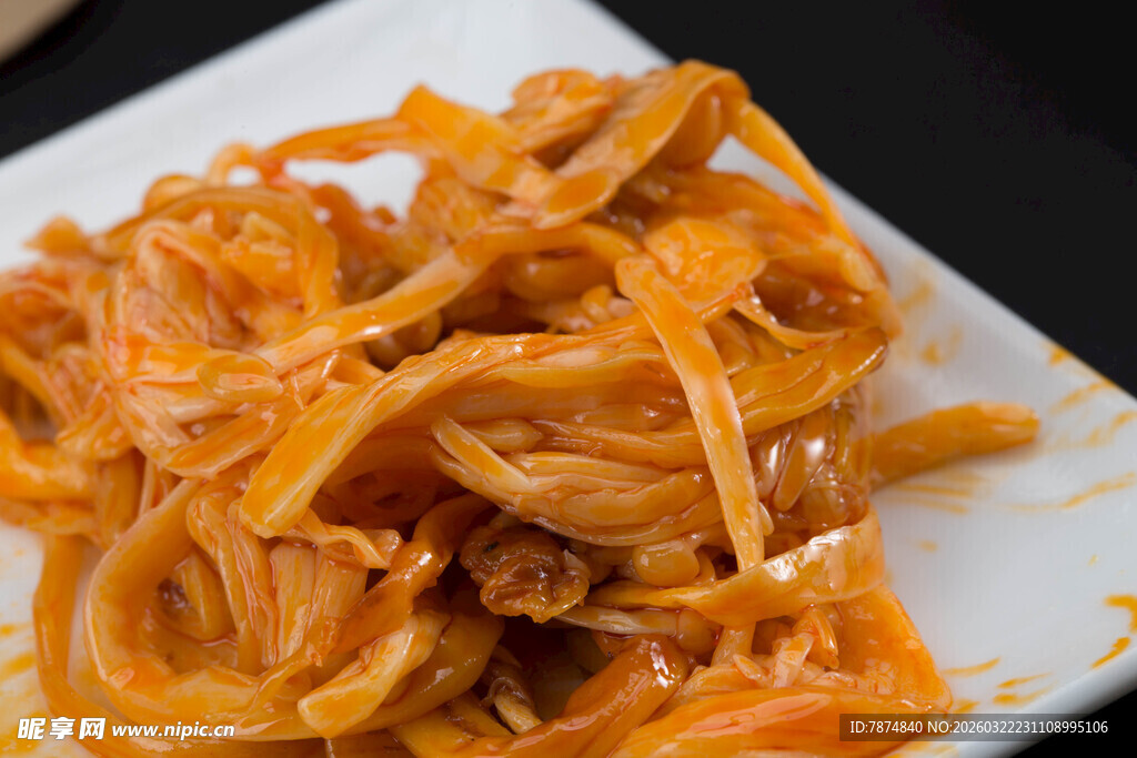 美味凉拌金针菇