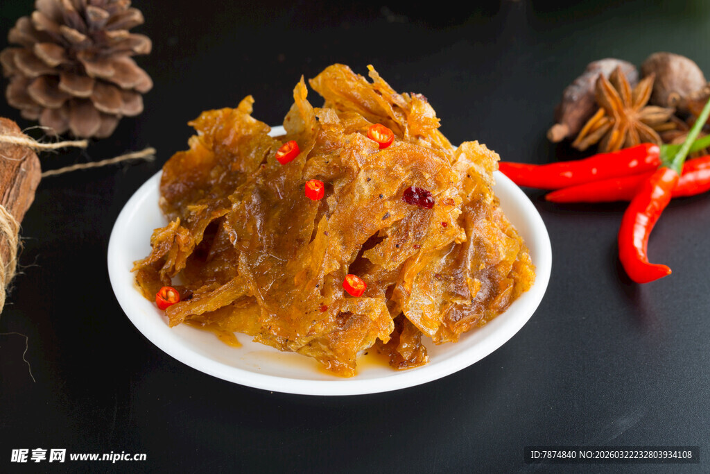 美味爽口的凉拌卤豆皮