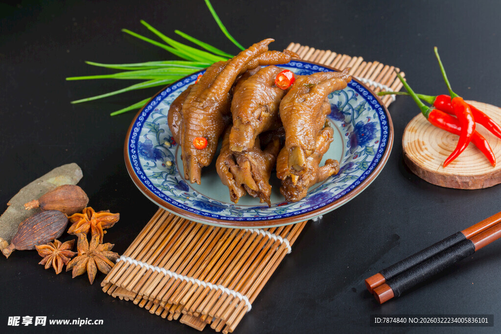 美味卤鸡爪 传统风味美食