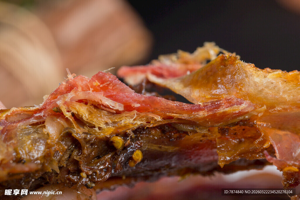 美味诱人的酱卤鸭