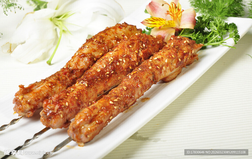 美味烤肉串诱人色泽