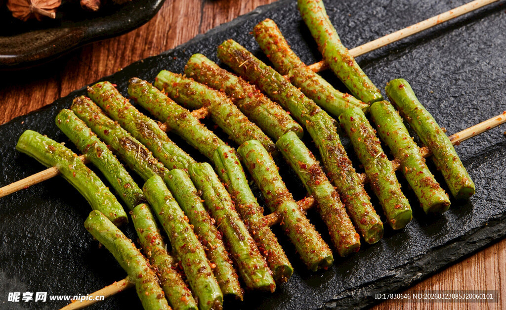 烤芦笋串