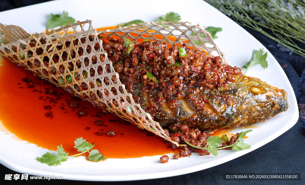 香辣酥脆的美味炸鱼