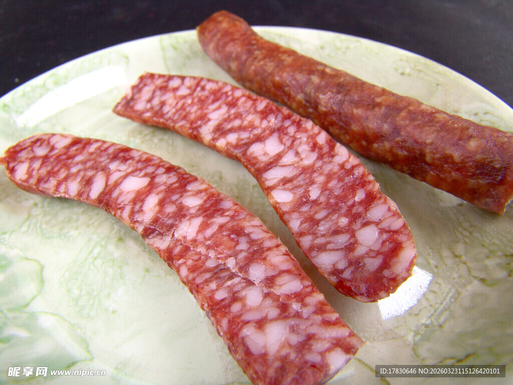 切片香肠与整根香肠