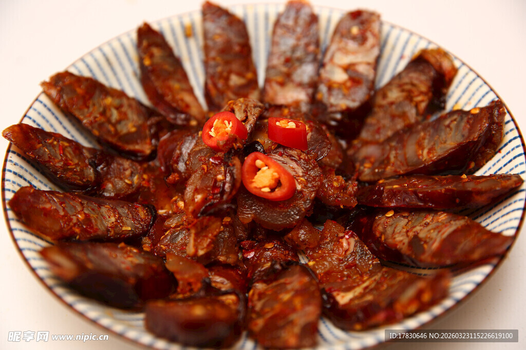 美味诱人的特色风味香肠