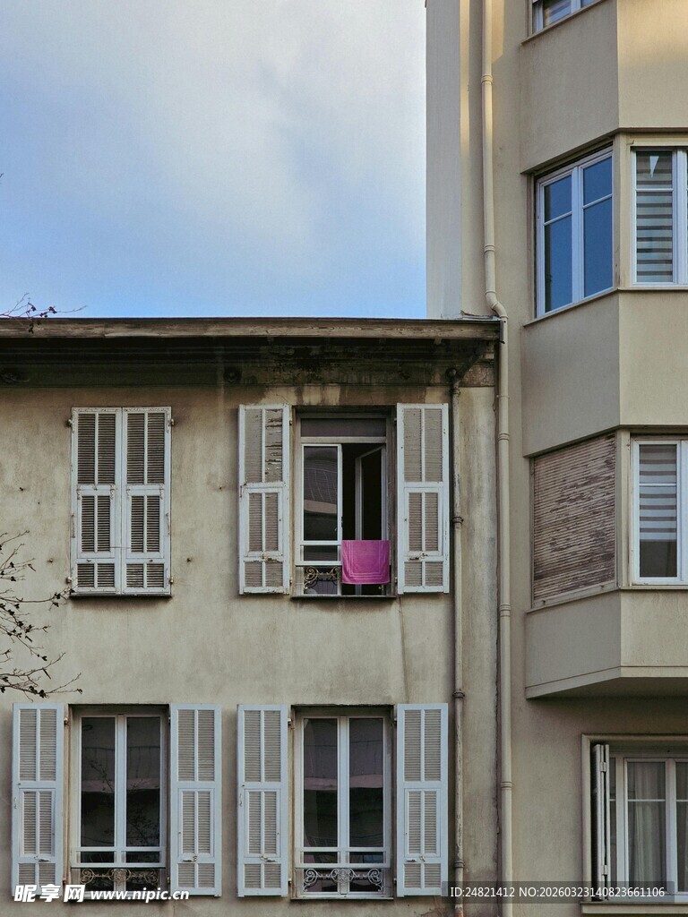 欧式建筑外立面上的风情