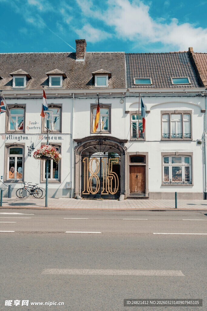 欧式街边建筑外观