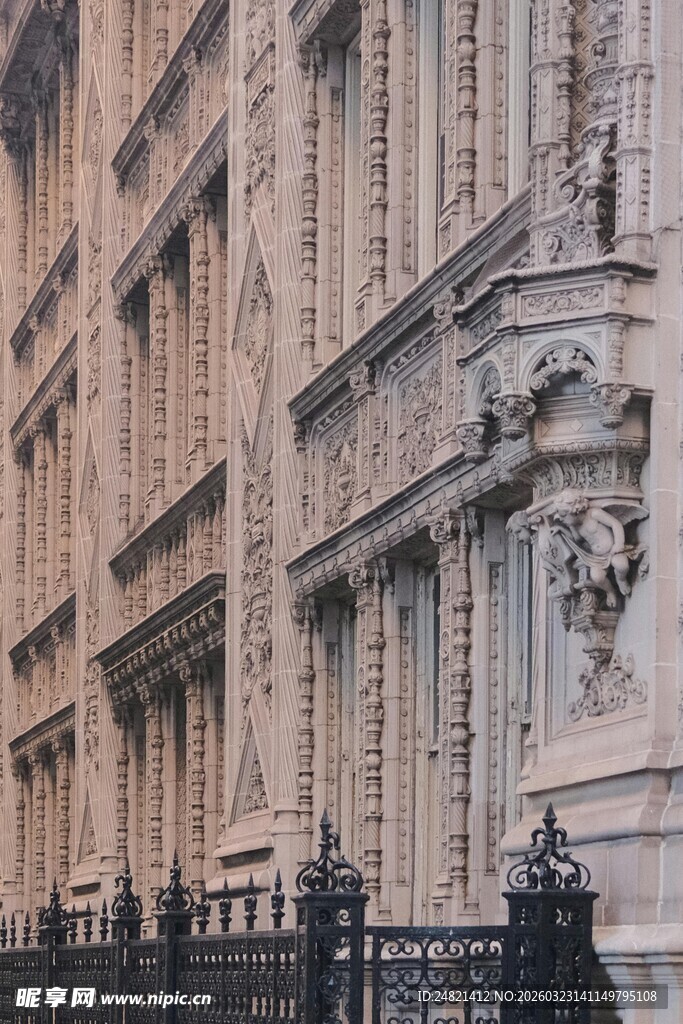 欧式古典建筑外观局部