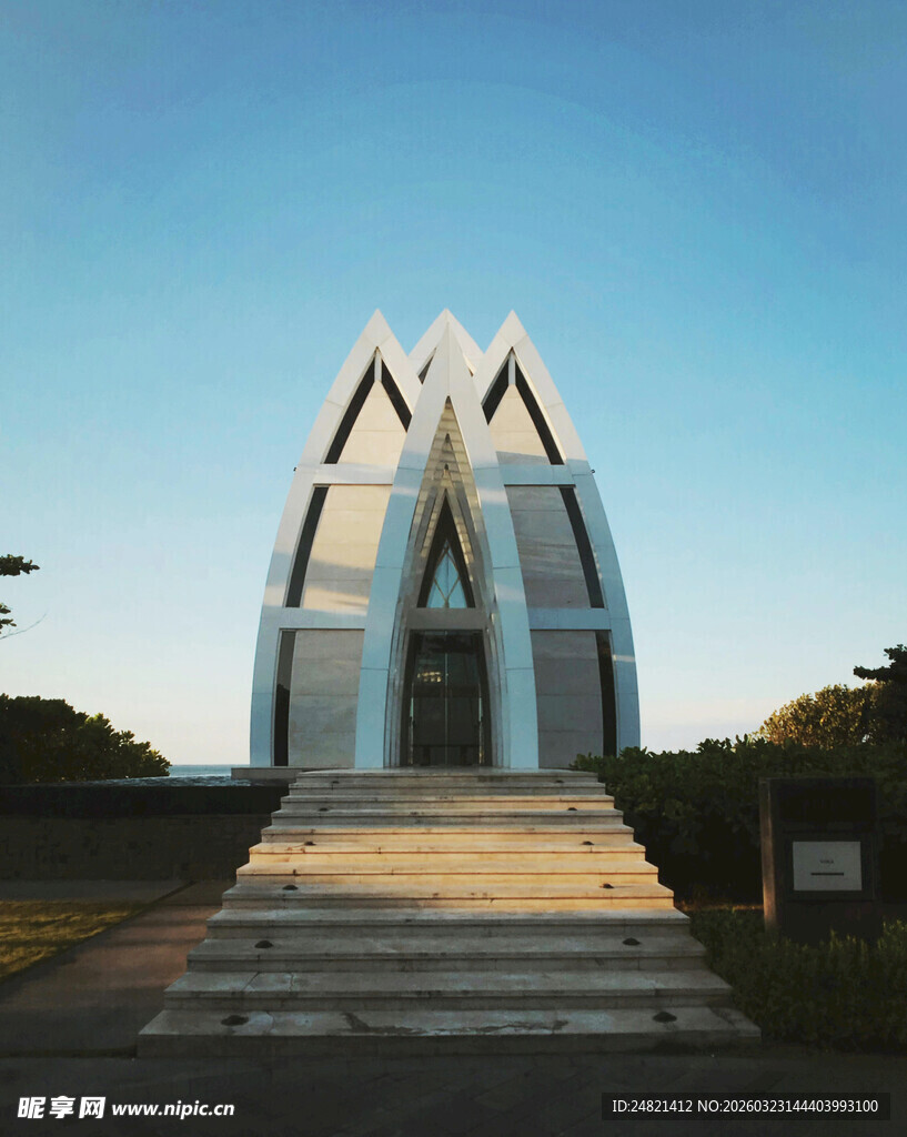 独特造型的宏伟建筑