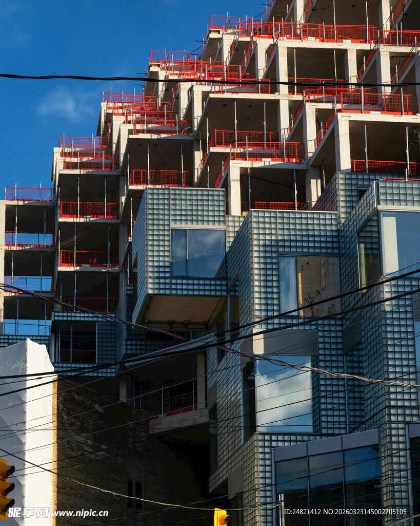 城市中在建的多层建筑