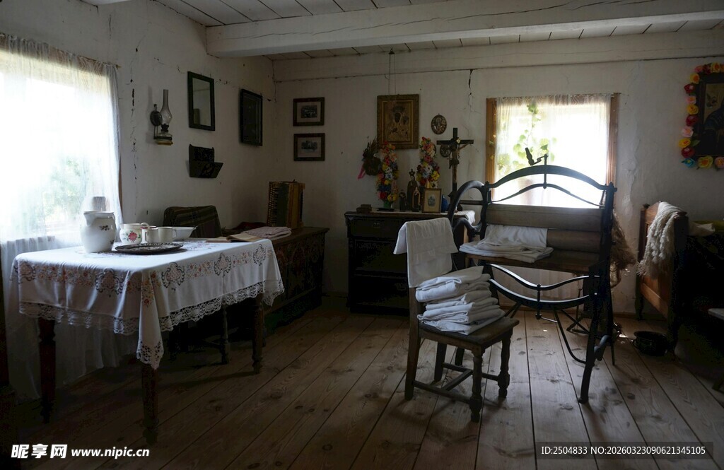 复古温馨的乡村室内场景