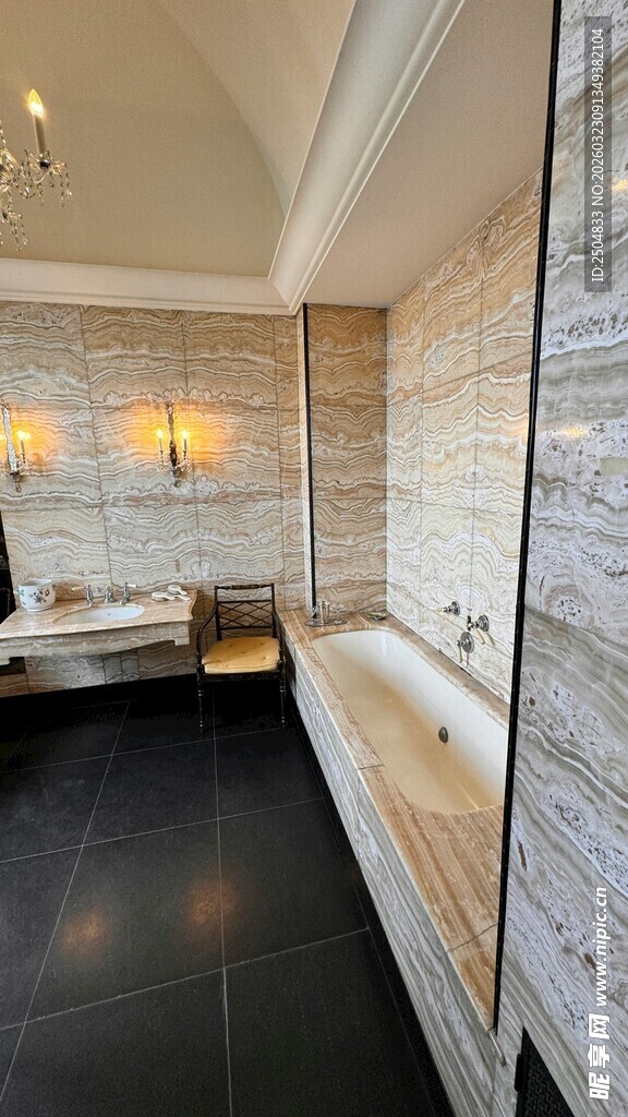 现代简约风格豪华浴室