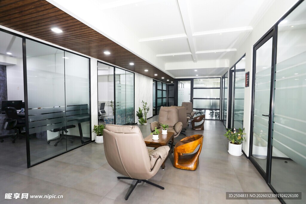 现代简约风开放式办公空间