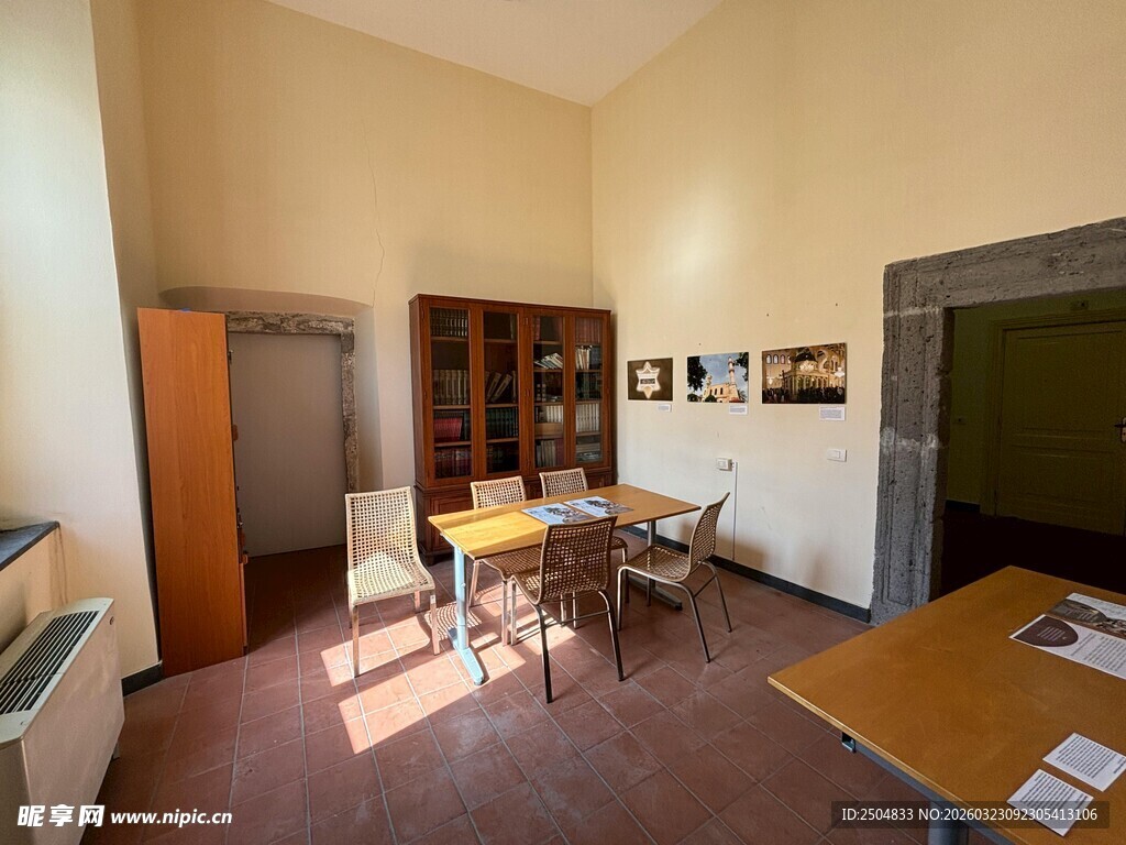 简约温馨的室内办公空间