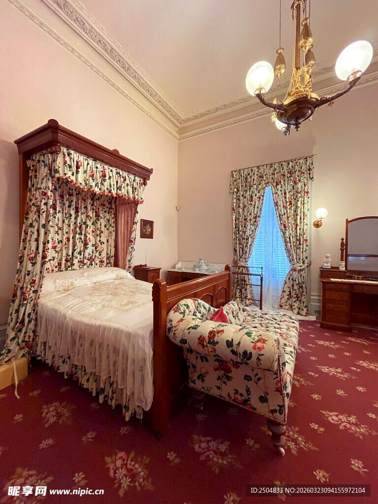 复古奢华欧式风格卧室