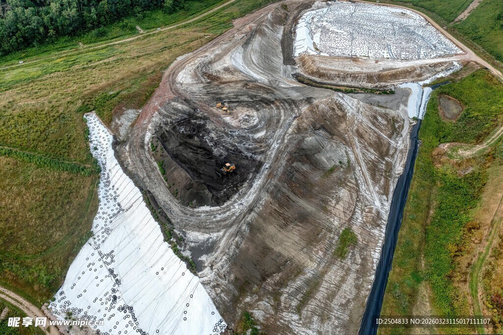 古老建筑遗迹俯瞰景象