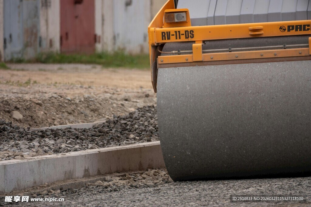 路面压实作业压路机