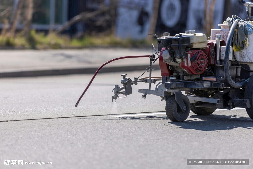 道路标线施工设备