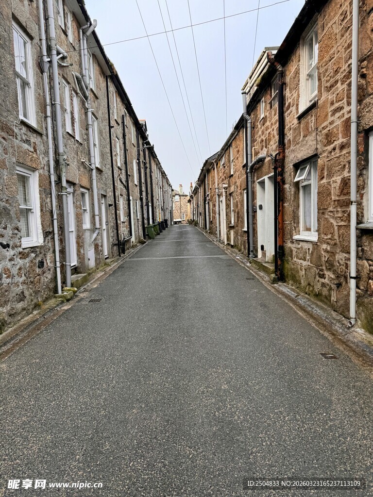 古老街巷的静谧景致