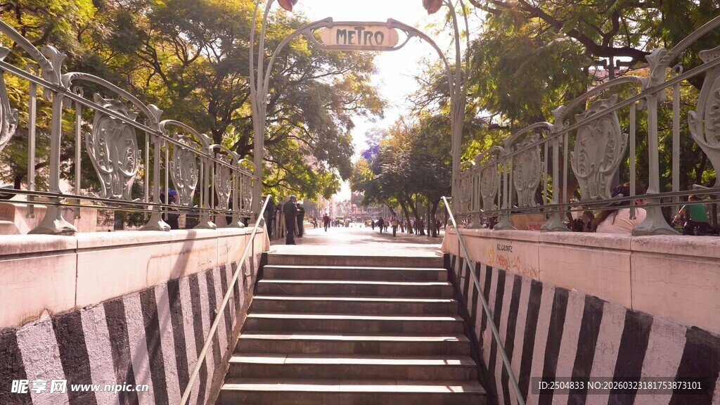 户外阶梯通道景观