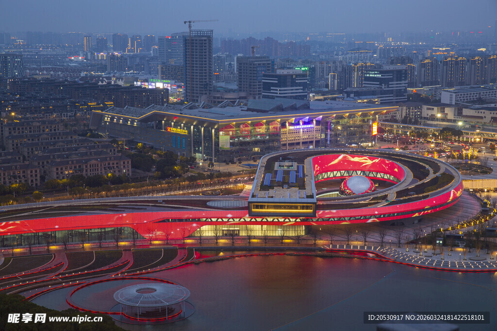 苏州科技馆夜景图