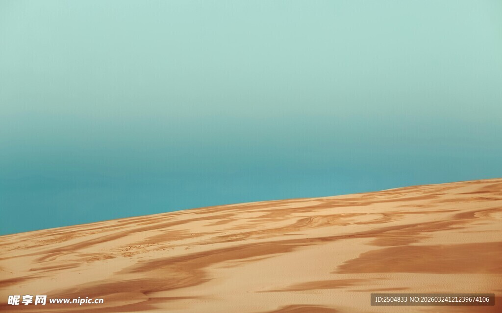  漠风光 无垠沙海蓝天