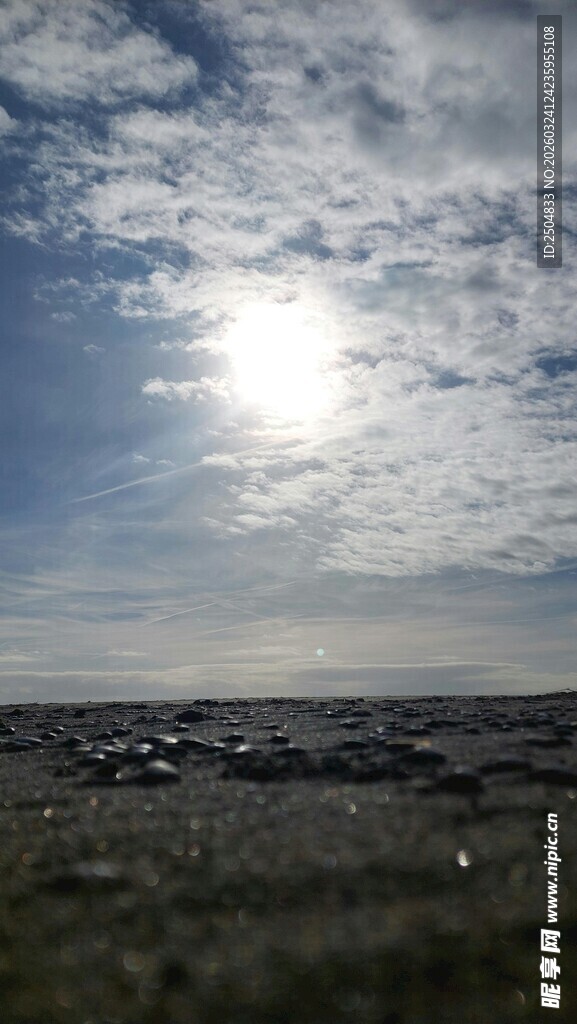 草原上的晴朗天空