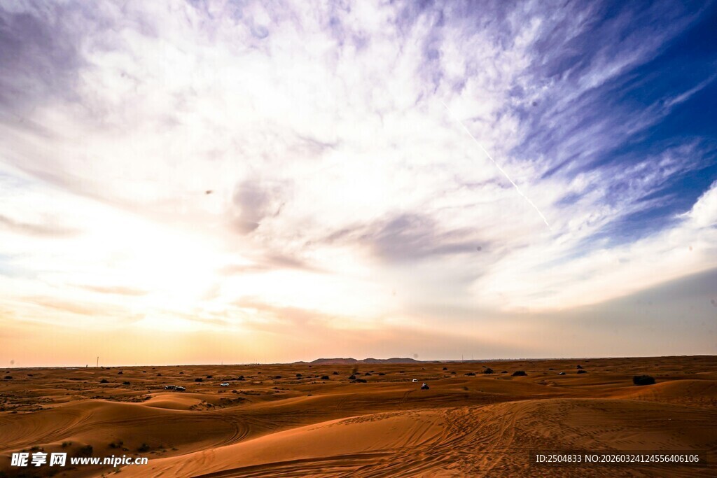  漠日落天空壮丽景观
