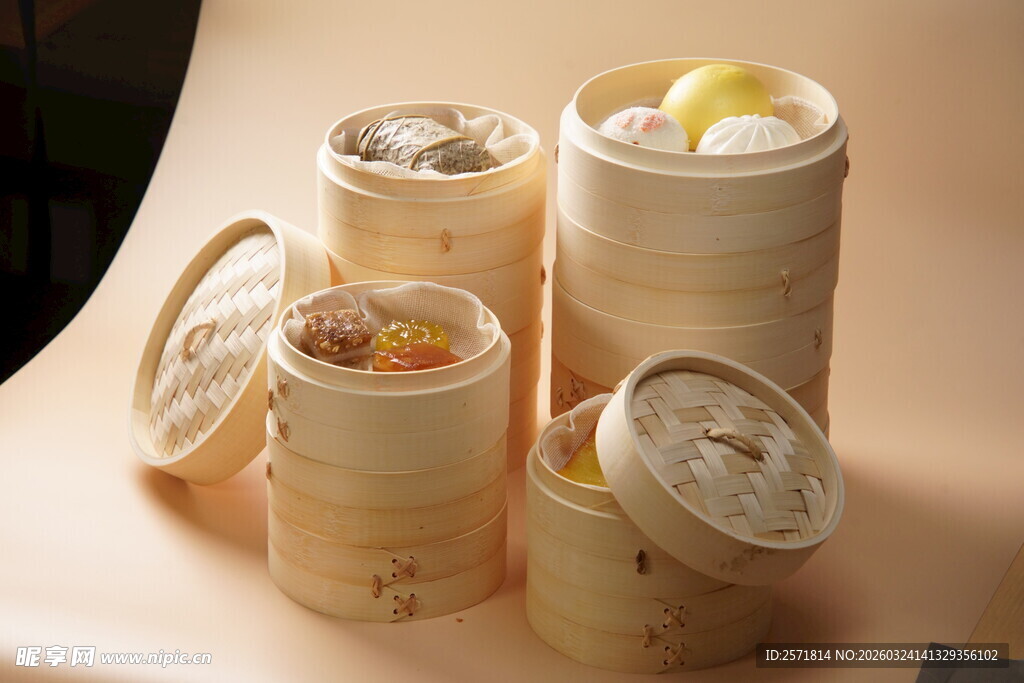 美味精致中式竹制点心组合