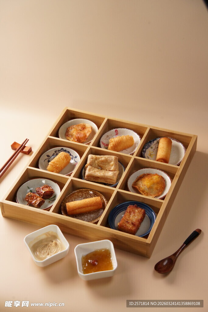 精致中式点心拼盘
