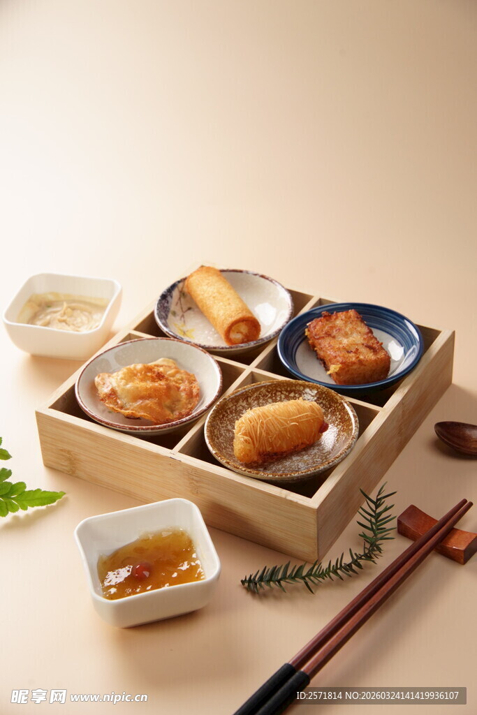 春卷 油条 榴莲酥 萝卜糕