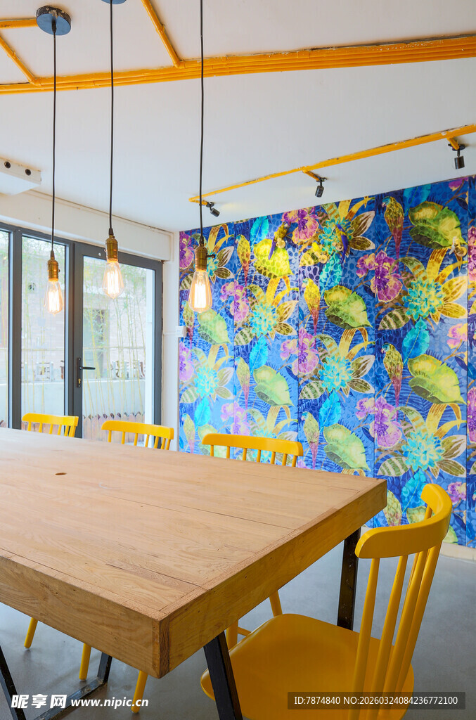 多彩会议室 活力办公空间