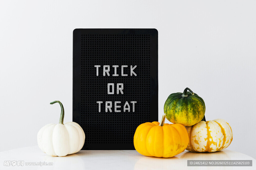 万圣节装饰之南瓜与黑板