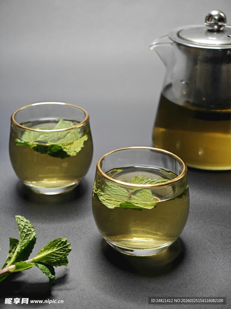 薄荷绿茶双杯清新画面
