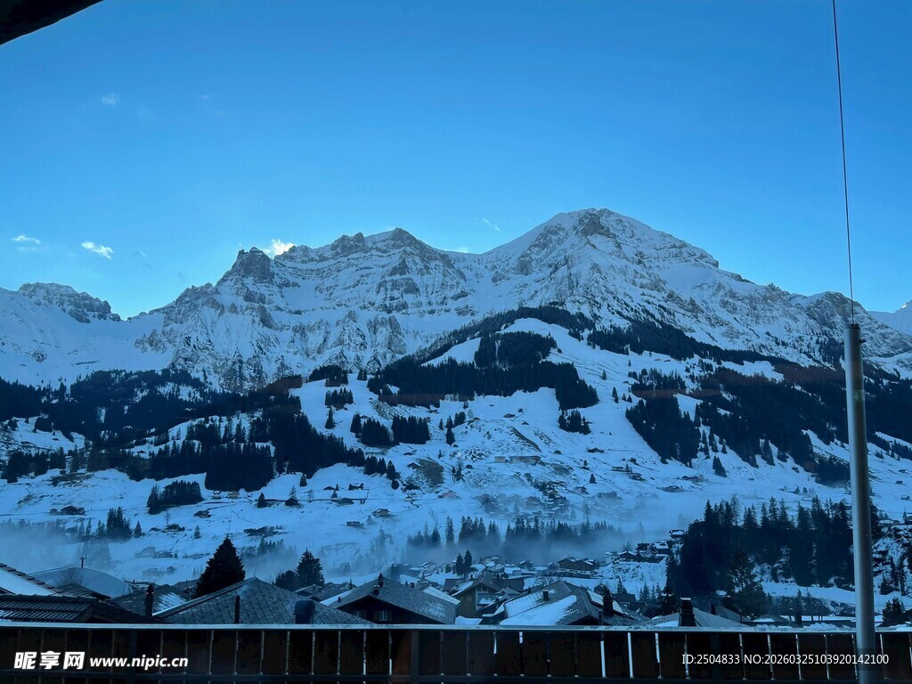 雪山美景 冬日壮丽风光