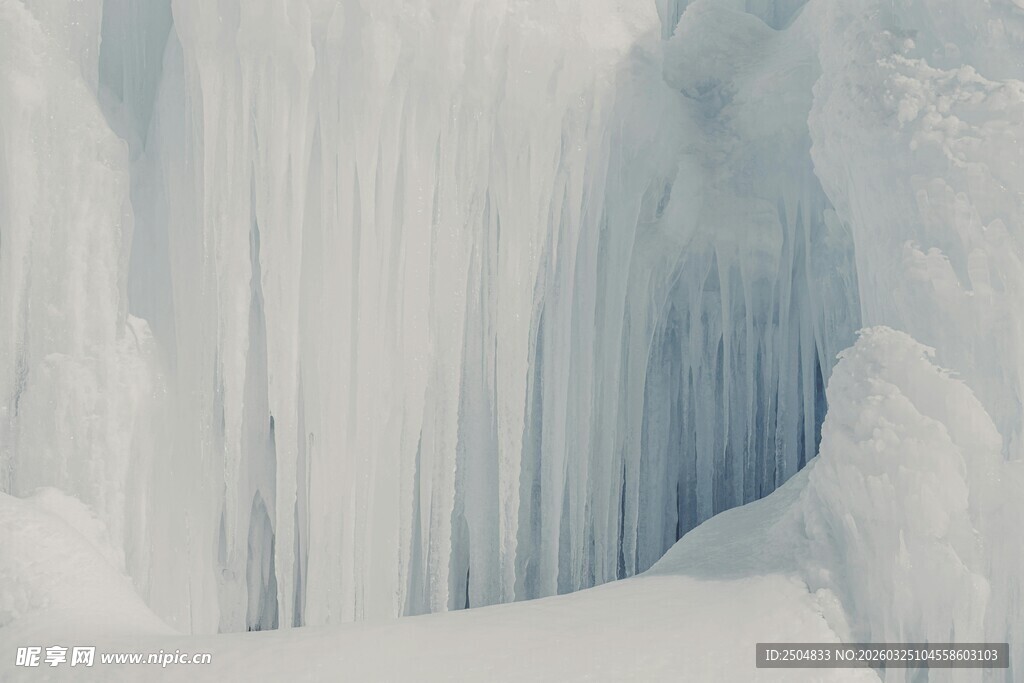 冰瀑奇观 冬日自然美景
