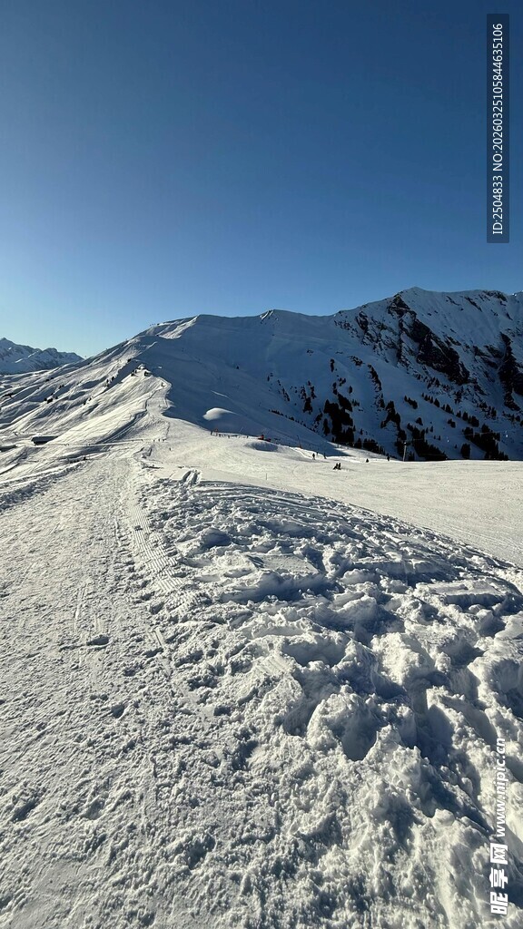 雪山雪地壮丽风景