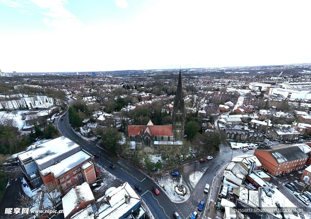 冬日小镇雪景俯瞰图