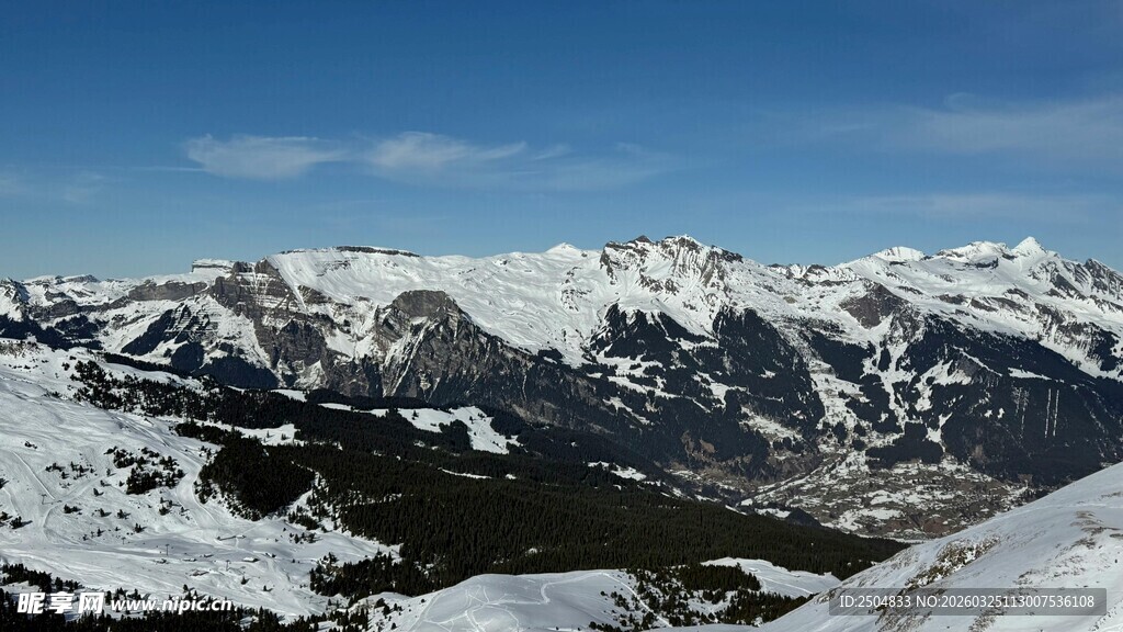 壮丽雪山美景